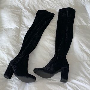 Over the Knee Crushed Black Velvet boots like new 7.5
